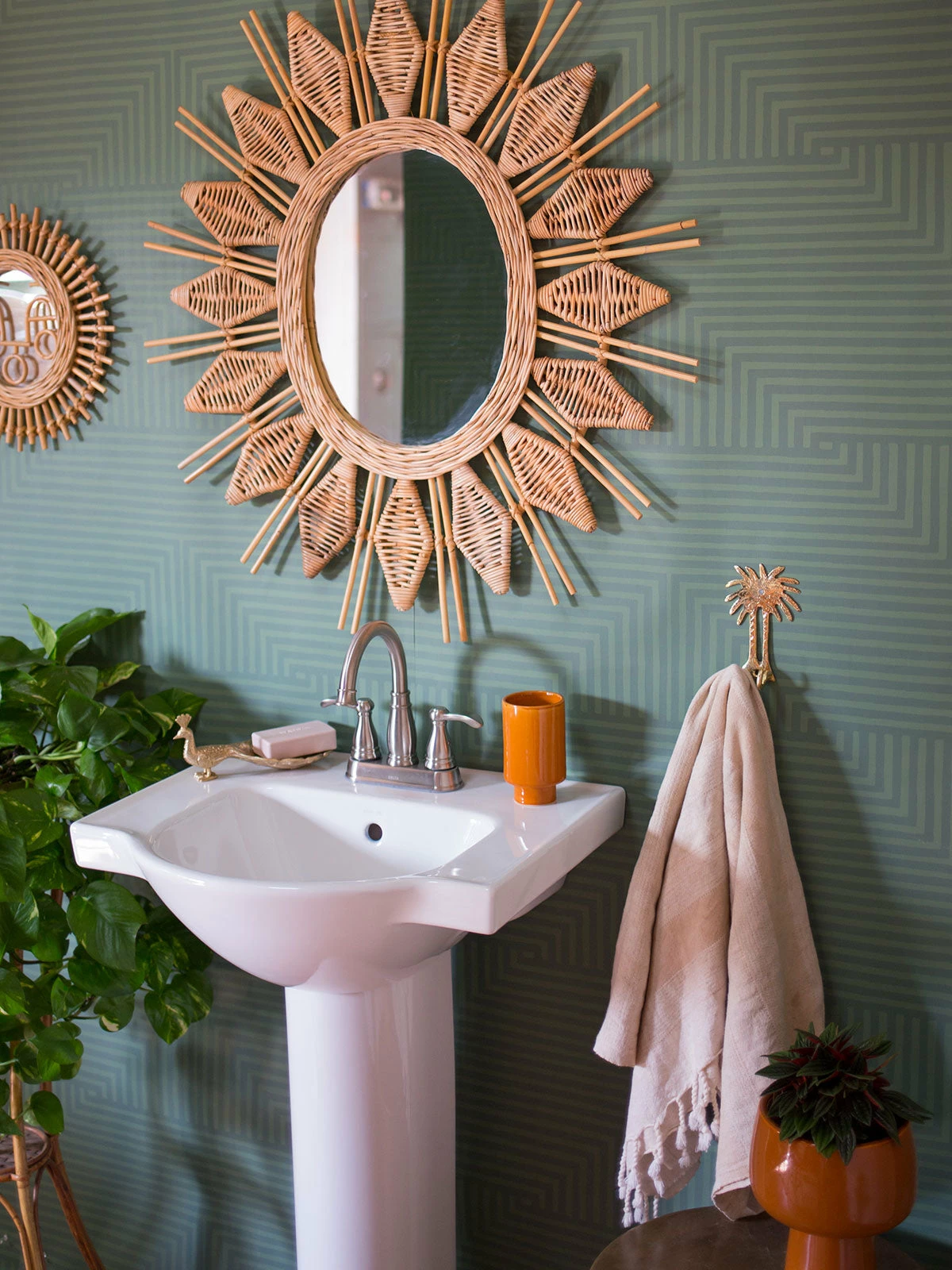 Jungalow Into You Wallpaper In Sage By Justina Blakeney® 6 Jungalow Into You Wallpaper In Sage By Justina Blakeney®