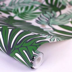 Jungalow Aja Wallpaper In Green By Justina Blakeney® - Sure Strip